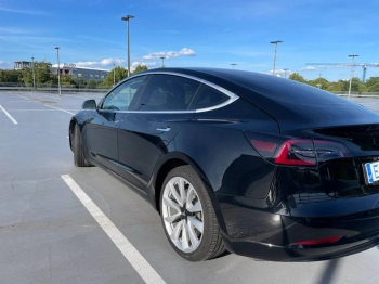 Car image 33