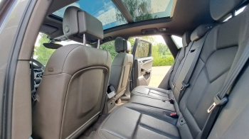 Car image 63