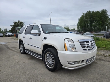 Car image 41