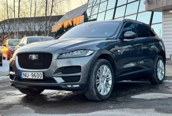 Jaguar F-Pace
