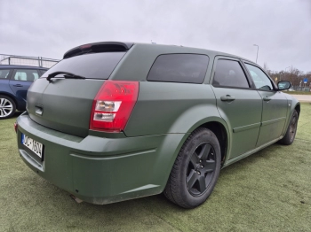 Car image 36