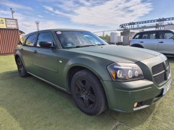 Car image 28