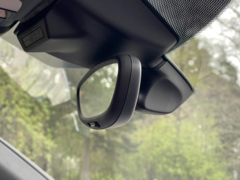 Car image 33