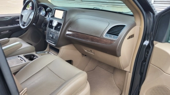Car image 28