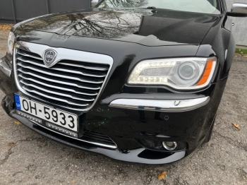 Car image 29