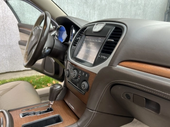 Car image 32