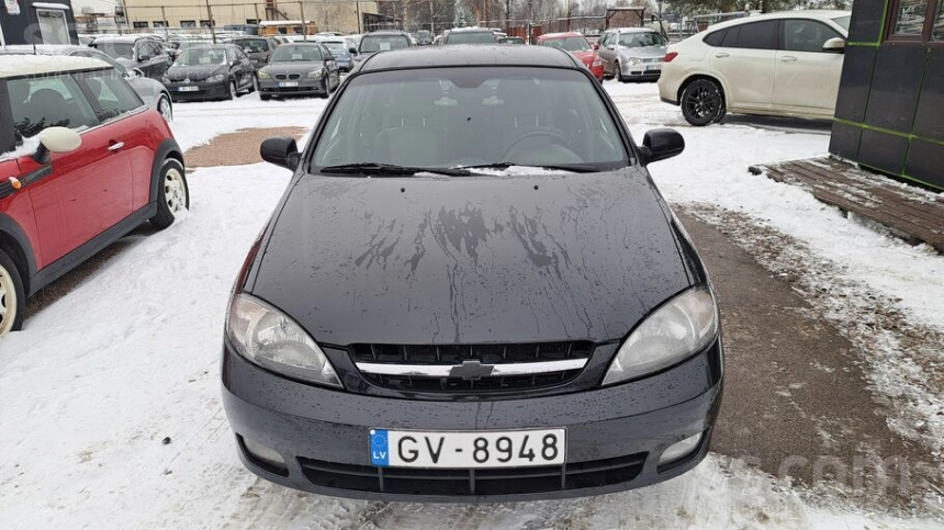 Car image 5