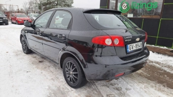 Car image 4