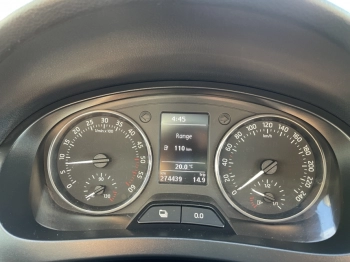 Car image 61