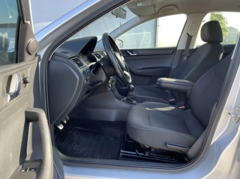 Car image 77