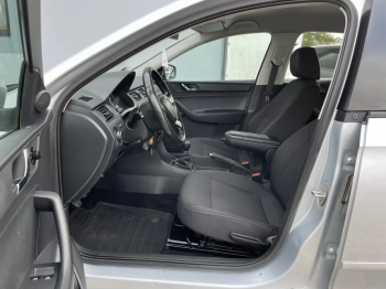 Car image 33