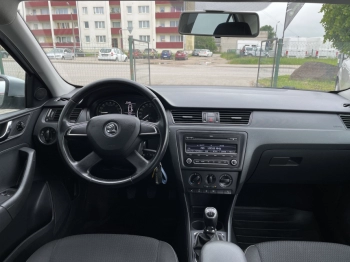 Car image 63