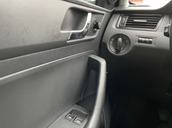 Car image 87