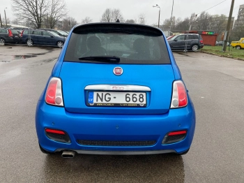 Car image 6