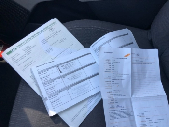 Car image 25