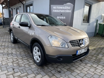 Nissan Qashqai 2.0Benzīns 2005