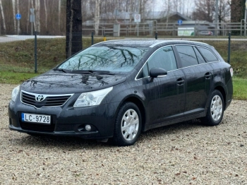 Toyota Avensis 2.0Dīzelis 2009