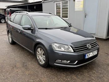 Volkswagen Passat (b7) 2.0Dīzelis 2011