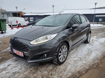 Ford Fiesta 1.2Benzīns 2015