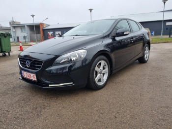 Volvo V40 1.6Dīzelis 2014