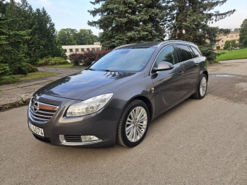Opel Insignia 2.0Dīzelis 2012