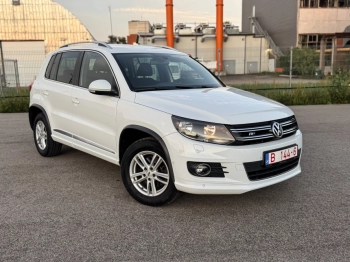 Volkswagen Tiguan 1.4Бензин 2013