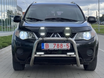 Mitsubishi Outlander 2.0Dīzelis 2008