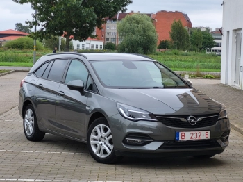 Opel Astra 1.2Bensiin 2020