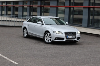 Audi A4 2.0Bensiin 2009