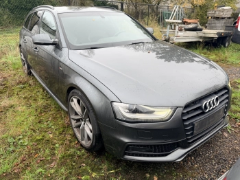Audi A4 2.0Benzīns 2015