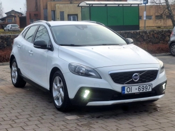 Volvo V40 2.0Dyzelinas 2005