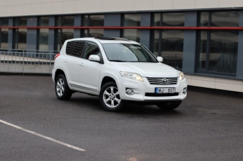 Toyota Rav 4 2.2Dyzelinas 2010